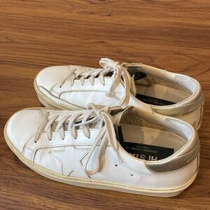 Golden Goose Sneakers